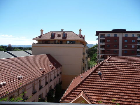 City Escape 3BD In Adelaides East End 5 - Rent Accommodation 3