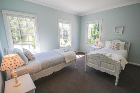 Arlington - Rent Accommodation 1