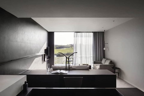 Jackalope Hotel - Rent Accommodation 0