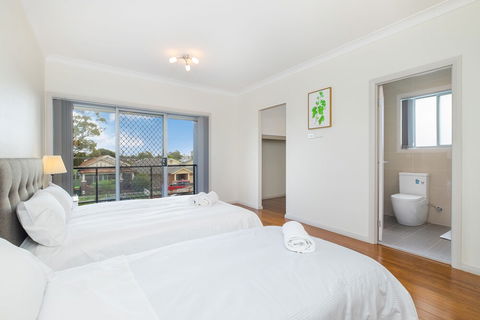 Auspan Guest House - Rent Accommodation 6