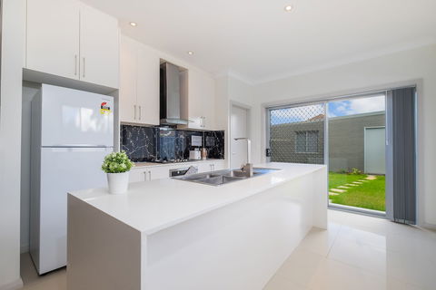 Auspan Guest House - Rent Accommodation 0