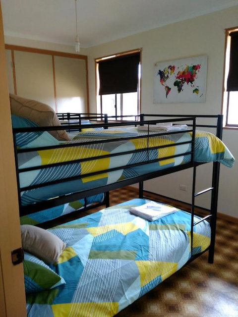 Heartland Hideaway - Rent Accommodation 2