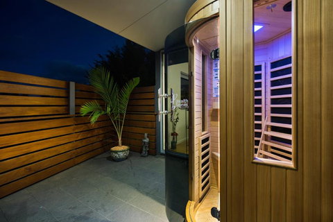 Azura - Rent Accommodation 1