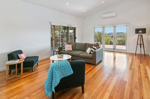 Carramar Views - Rent Accommodation 2