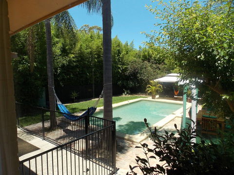 Hidden Oasis - Rent Accommodation 3