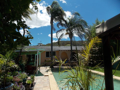 Hidden Oasis - Rent Accommodation 2