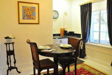Ornee Cottage - Rent Accommodation 5