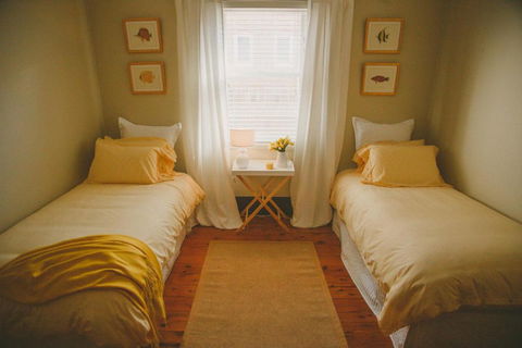 Apple Cottage Orange NSW - Rent Accommodation 6