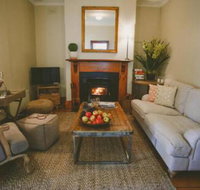 Apple Cottage Orange NSW - Rent Accommodation