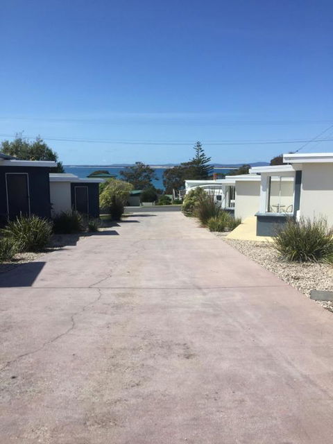 Old Pier Apartments - Rent Accommodation 2