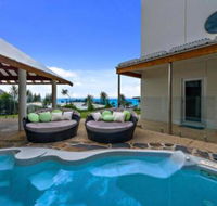 Beachy Coastal Retreat - Rent Accommodation