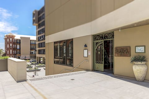 Astra Apartments Newcastle East - Rent Accommodation 0