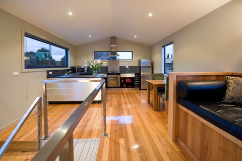 Alofi - Rent Accommodation 5