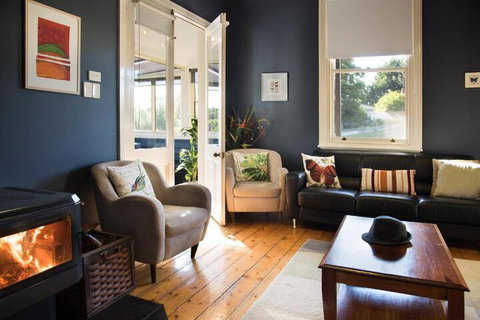 Alvie - Rent Accommodation 1