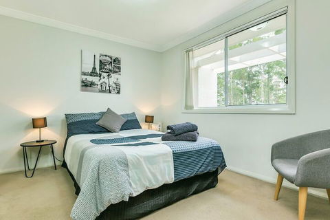 An Ideal Wine Country Getaway Villa - Rent Accommodation 5