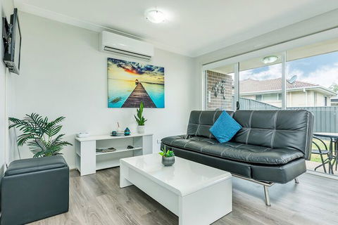 An Ideal Wine Country Getaway Villa - Rent Accommodation 4