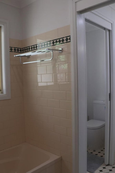 Swagman Homestead - Rent Accommodation 5