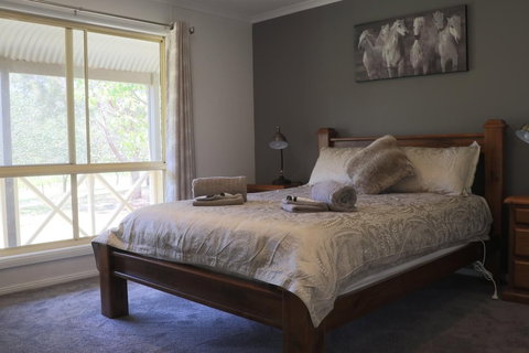 Swagman Homestead - Rent Accommodation 4