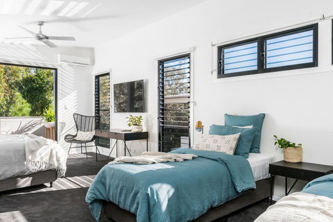 A PERFECT STAY - Catalina's - Rent Accommodation 3