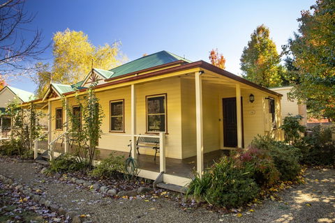 Autumn Beauty 4 - Rent Accommodation 2