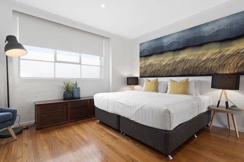 A PERFECT STAY - Manallack Apartments - Rent Accommodation 4