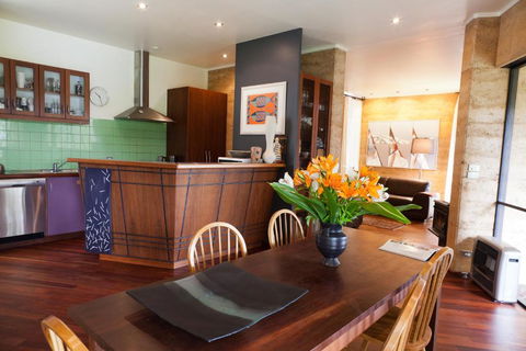 Anagama House & Studio - Rent Accommodation 1
