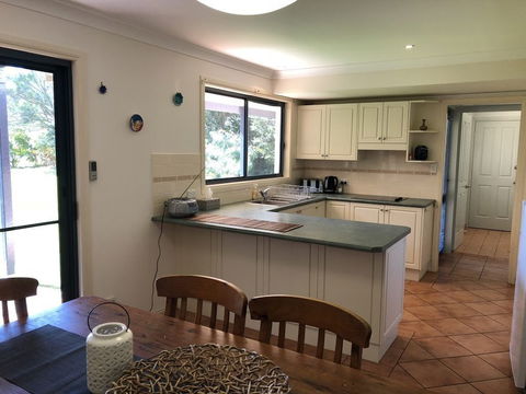 Anchor Down At Hat Head - Rent Accommodation 2