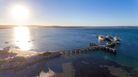Venus Bay Beachfront Tourist Park - Rent Accommodation 3