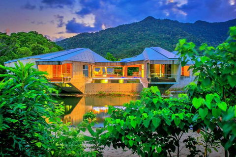 Alkira Award Winning Luxury Holiday Home - Rent Accommodation 2
