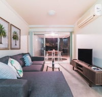 Absolute Riverfront One Bedroom Apartment - Rent Accommodation