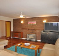 Salty Sands Meters From THE Beach Free Wifi - Rent Accommodation