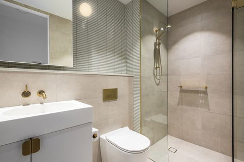 Arise Sky One - Rent Accommodation 6