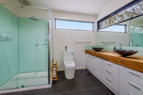 Luxury By THE SEA Close TO THE Beach - Rent Accommodation 1