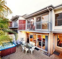 Coffs Beach Houses - Rent Accommodation