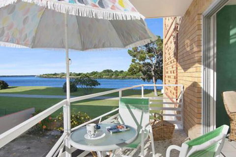 River Haven Unit 1 Absolute Tweed River Frontage - Rent Accommodation 0