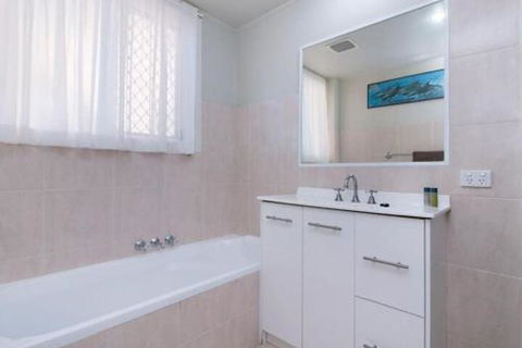 River Haven Unit 1 Absolute Tweed River Frontage - Rent Accommodation 4