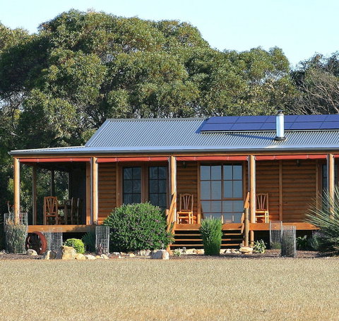 Eleanor River Homestead - Rent Accommodation 3