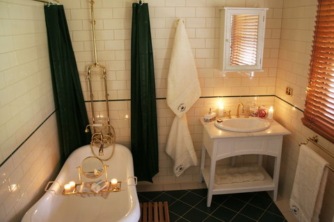 Eleanor River Homestead - Rent Accommodation 5