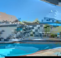 Nautilus Noosa Holiday Resort - Rent Accommodation