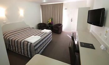 Merghiny SA Rent Accommodation