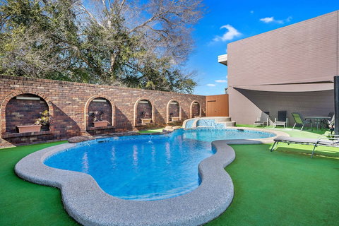 Quality Hotel Sherbourne Terrace - Rent Accommodation 2