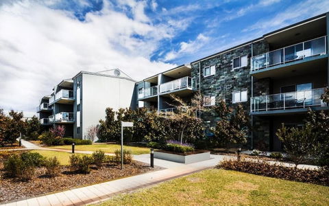 Airport Apartments By Vetroblu - Rent Accommodation 0