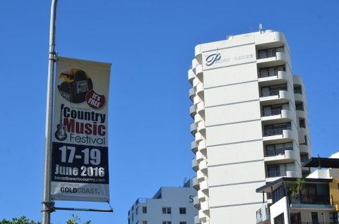 Pacific Resort Broadbeach - Rent Accommodation 2