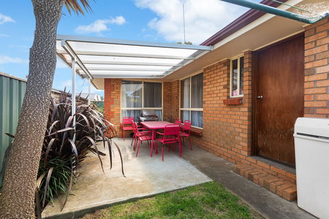 Apartments On Tolmie - Rent Accommodation 0