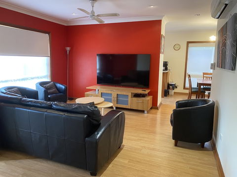 Apartments On Tolmie - Rent Accommodation 2