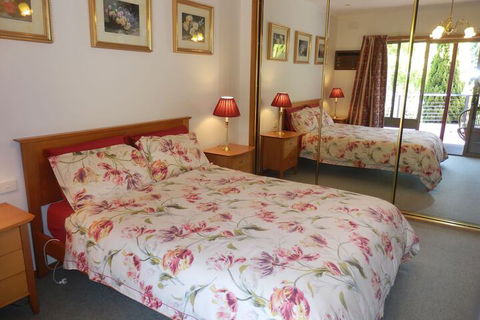 Mast Gully Gardens Bed & Breakfast - Rent Accommodation 4