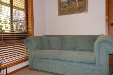 Mast Gully Gardens Bed & Breakfast - Rent Accommodation 1