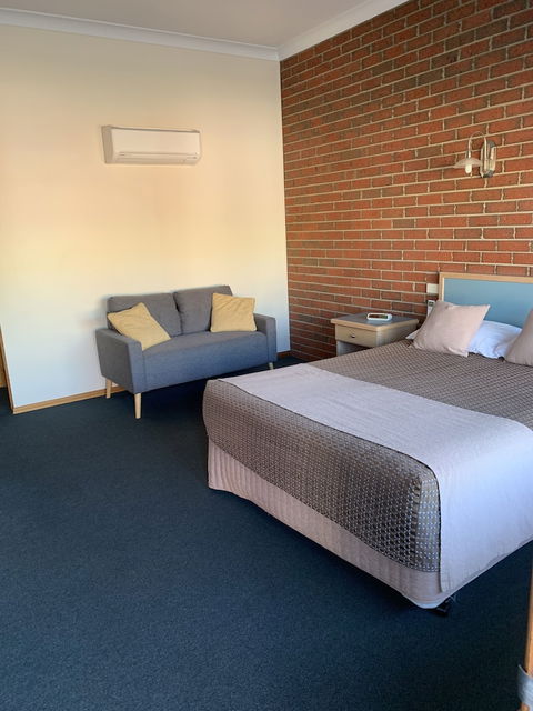 Bairnsdale Tanjil Motor Inn - Rent Accommodation 5
