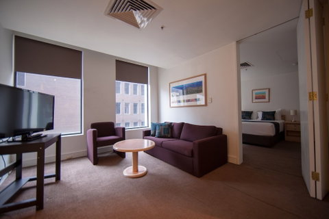 CitiClub Hotel Melbourne - Rent Accommodation 3