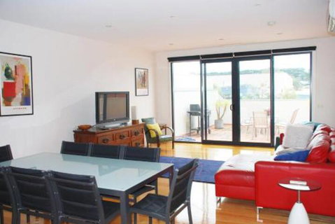 POSITION PERFECT CENTRAL INVERLOCH - Rent Accommodation 0